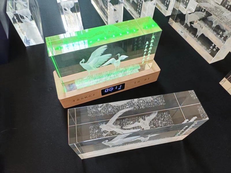 容器4-3D engraving-white crane -首页产品2-照片